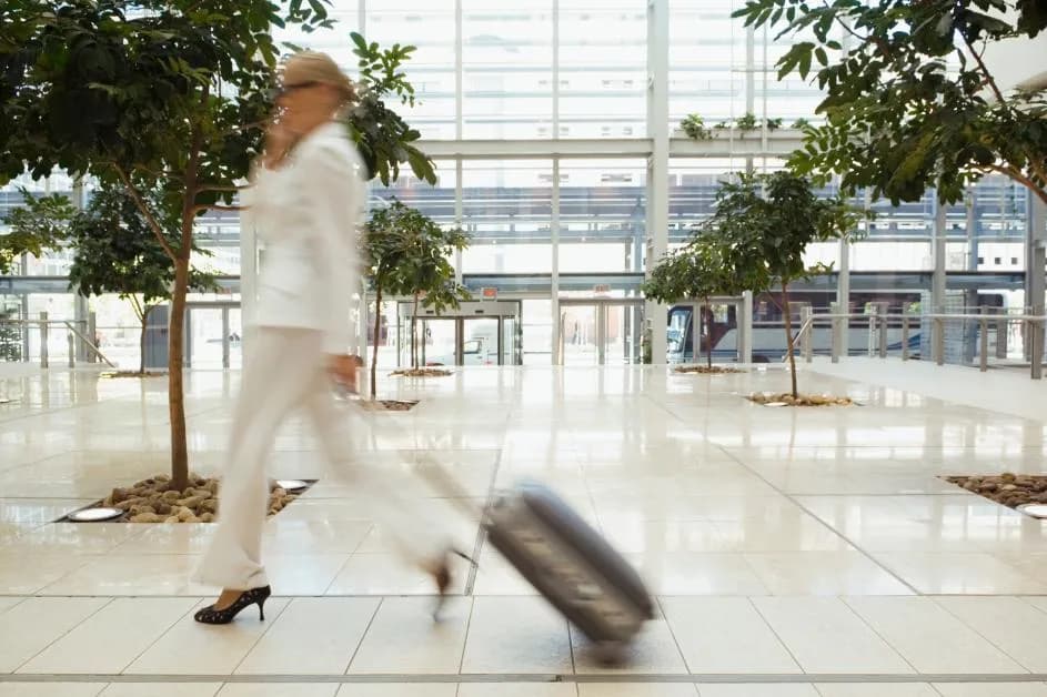 Jak rozliczać delegacje zagraniczne bez błędów i zbędnych kosztów