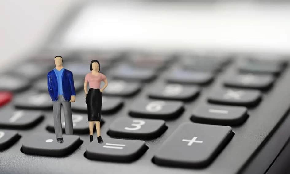 Czy lepiej rozliczać się razem czy osobno? Sprawdź, co się opłaca