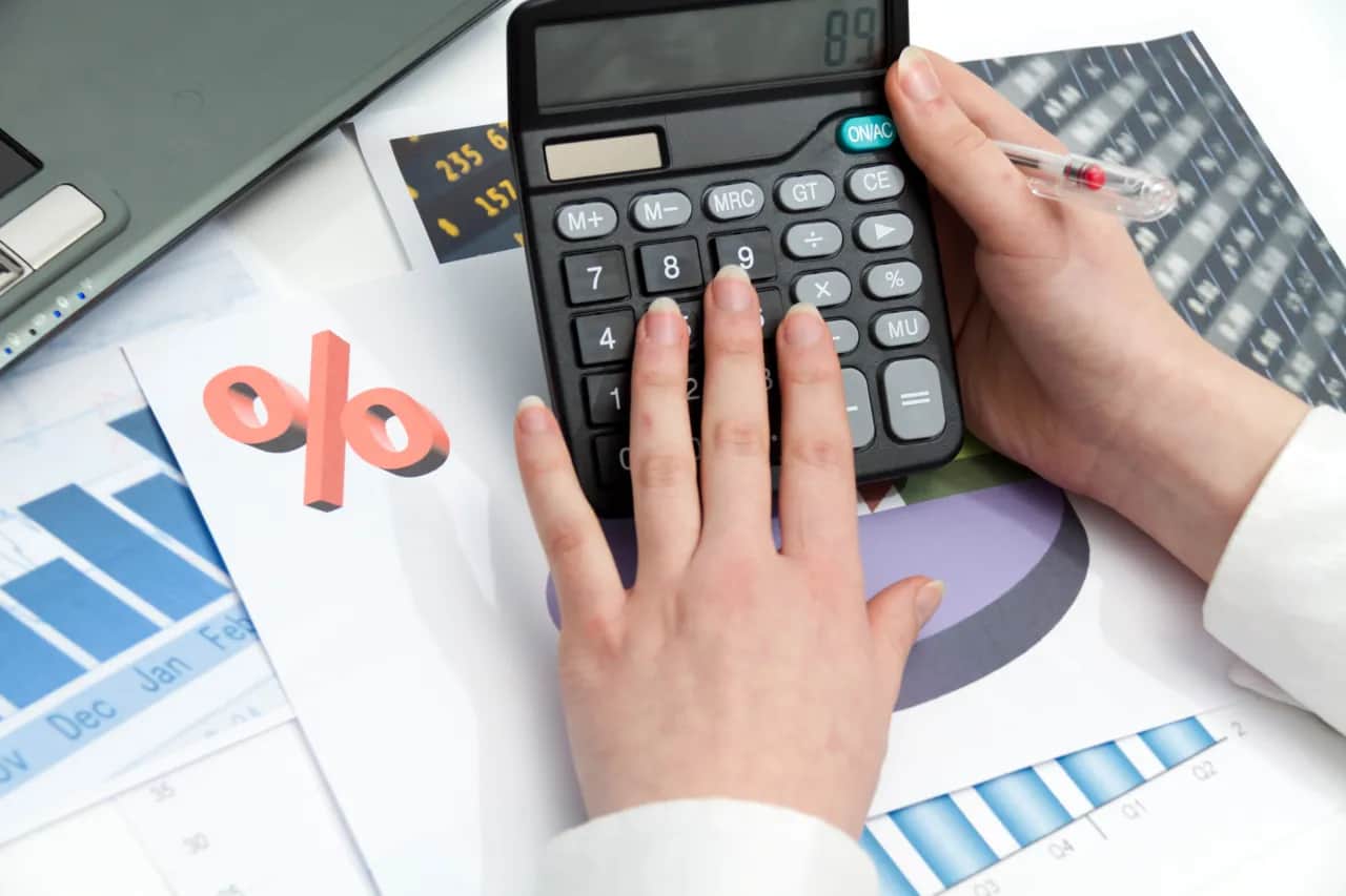 Jak obliczyć odsetki od pożyczki od udziałowca bez błędów i kosztów