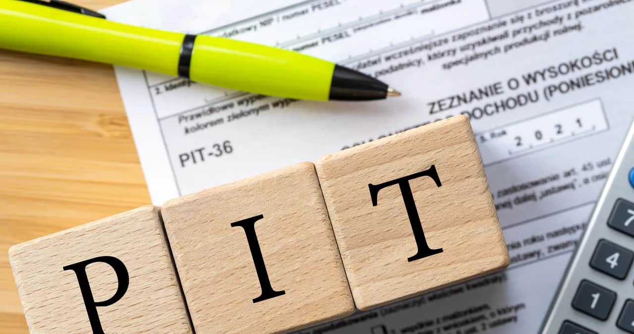 Ile kosztuje rozliczenie PIT w biurze rachunkowym? Sprawdź ceny i ukryte koszty